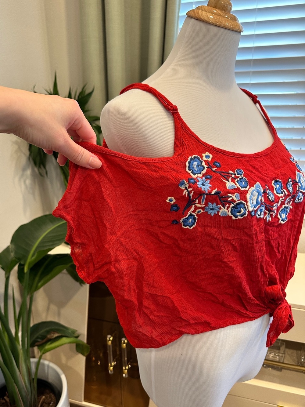 Polly & Esther Red Floral Embroidered Tie-Front Cami - Picture 2 of 7